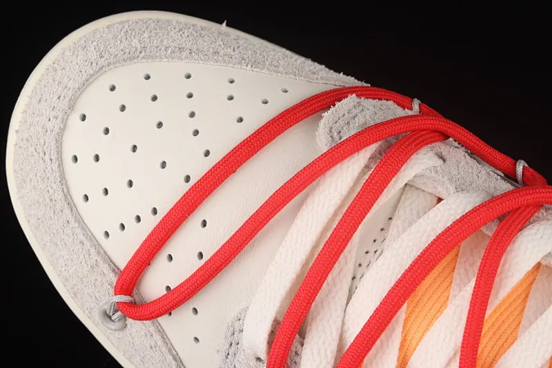 All Categories Nk SB Dunk Series Nk SB Dunk Low Low-top Sneakers Pure Original Version OF x Nk Dunk Low OW Suede SB Smashed Backboard Fashion Casual Sneakers DJ0950-103